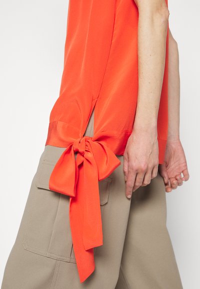 ASPESI Μπλούζα - arancio / orange