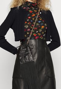 Needle & Thread Kardigan - black
