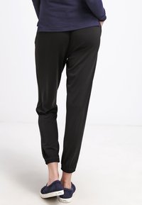 Polo Ralph Lauren Tygbyxor - black