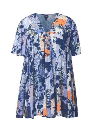 Locker sitzende V-Ausschnitt-Bluse mit kurzen Ärmeln, versehen mit einem abstrakten Blumen- und Geometriemuster in Blau, Lila, Orange und Weiß.