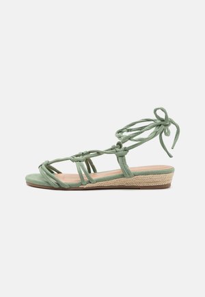 Espadrile - green