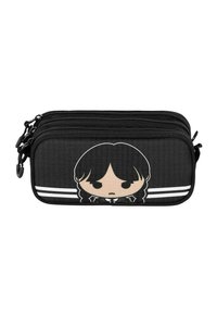 Pochette noire à fermeture éclair avec un design de personnage de bande dessinée sur le devant, en tissu texturé et avec des accents à rayures blanches.