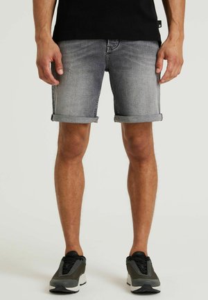 CHASIN' CROWN.S JAMES - Jeansshort - grey