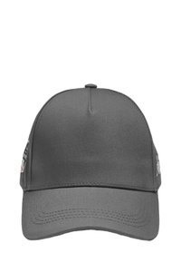 Cappellino da baseball grigio con un design strutturato, texture di tessuto liscio e visiera curva; presenta una patch con logo sul lato sinistro.