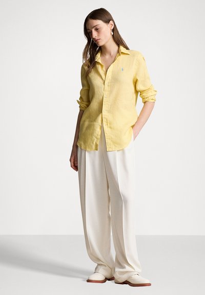 Polo Ralph Lauren CLASSIC FIT LINEN SHIRT - Button-down blouse - banana peel