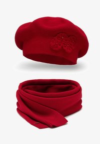 Selected, red