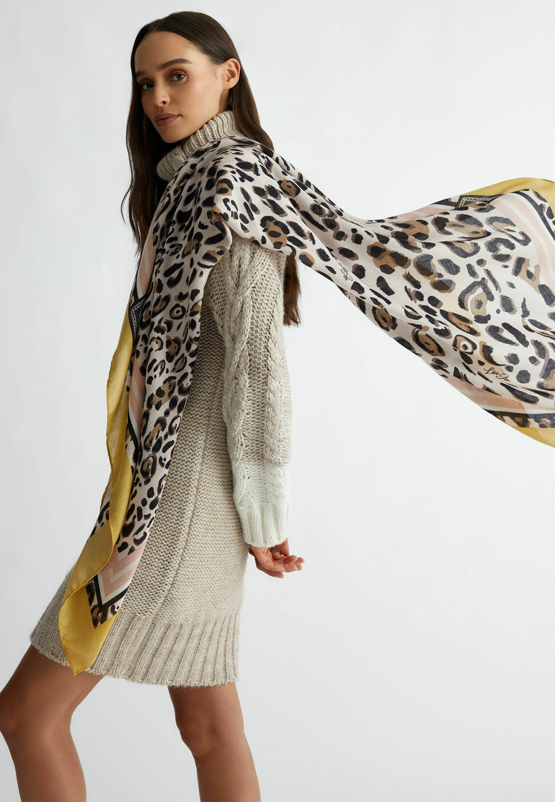 スカーフ LIU JO Woman Scarf Camel 2F3142T0300 00070 LIU JO WITH LOGO - Schal - 00070/camel - Zalando