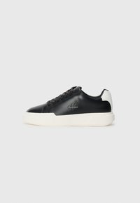 Niet geselecteerd, black/bright white