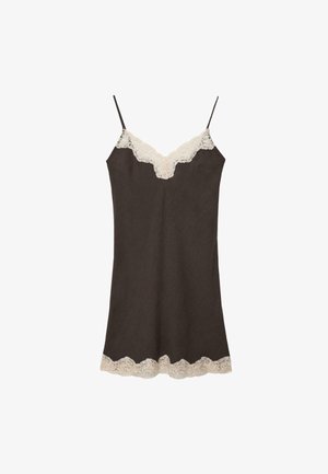 Schwarzes Slip-Kleid mit dünnen Trägern, verziert mit weißer Spitze am V-Ausschnitt und Saum.