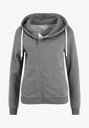 Hanorac gri cu fermoar, fabricat dintr-un material moale, cu interior din fleece, având glugă, sireturi și accente maronii pe buzunare.