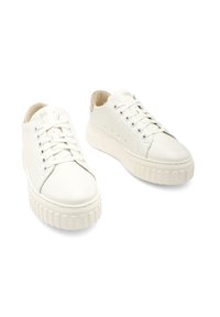 RYŁKO - Sneakersy niskie