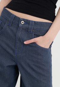 YOURTURN UNISEX - Baggy jeans - grey denim