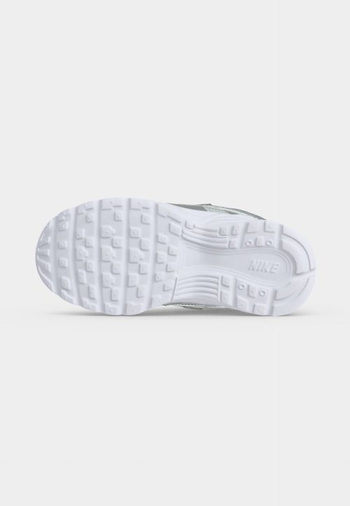 Nike P 6000 UNISEX - Trainers - white/photon dust/metallic silver-coloured — foto 6
