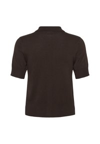 Chemise en maille marron foncé à manches courtes vue de dos, avec col plat et poignets et ourlet côtelés, sur fond blanc.