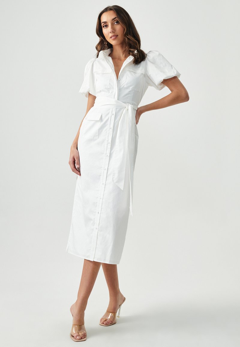 kylie shirt dress $475 Halston Women's Black Kylie Long-Sleeve Twill Mini Shirt Dress Size 6