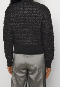 DKNY Bomberjacka - black