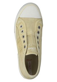 s.Oliver Slip-ons - soft yellow