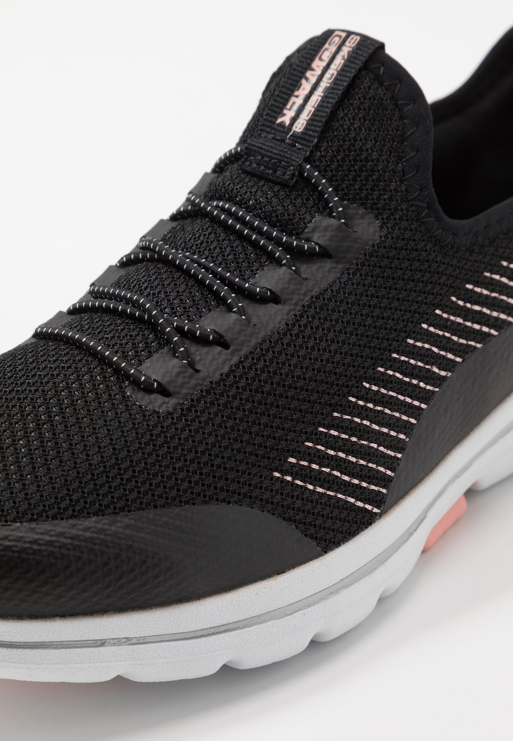 skechers go walk 5 prolific