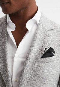 Reiss CEREMONY PLAIN - Džepni rupčić - black