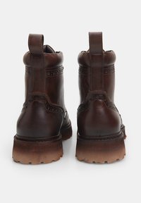 Bata Stivaletti stringati - marrone