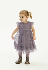 The New Siblings Freizeitkleid - gray ridge aop