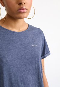 Roxy DREAMING WAVE - Basic póló - mood indigo