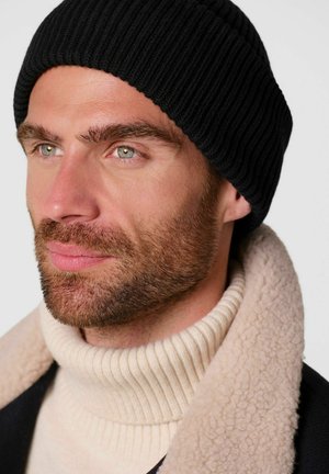 PROFUOMO, Gorro - navy