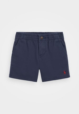 Pantaloni scurți bleu închis dintr-un material ușor, cu un elastic la talie și un nasture, buzunare laterale și un mic logo roșu.