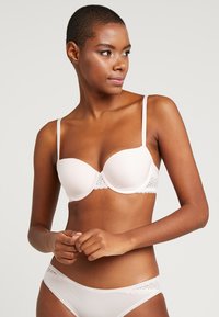 Calvin Klein Underwear - Underwired bra - nymphs thigh Thumbnail Image 1