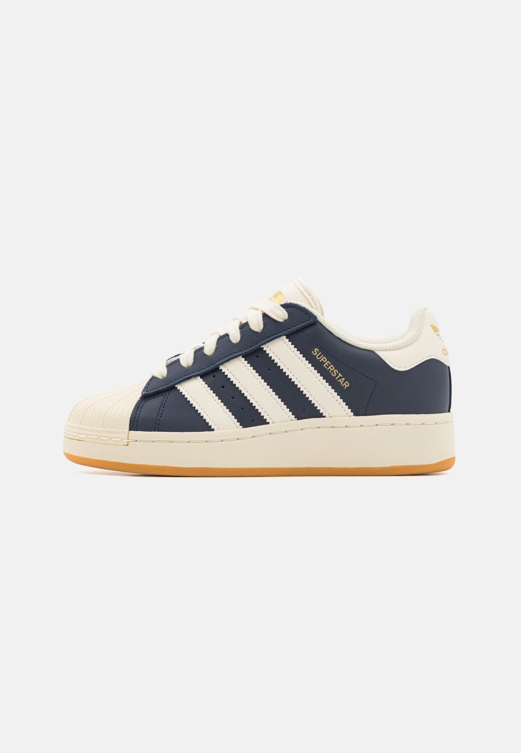 Superstar low sneakers
