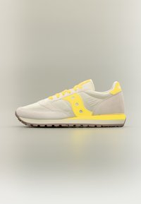 Nevybrané, tofu/buttercup