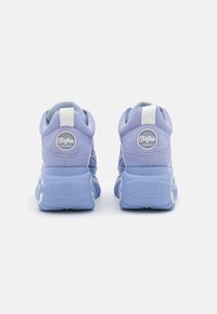 Buffalo London Sapatilhas - purple