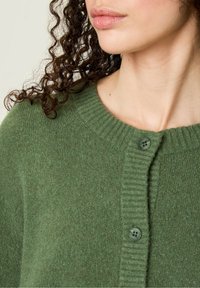 American Vintage ROUND COLLAR LONG-SLEEVES BOWL  - Adīta jaka - tortue chine
