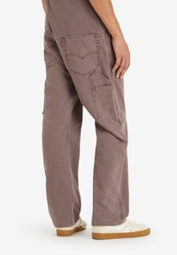 Levi's® Workwear RED TAB™ OVERALL - Kombinezoni - super sour