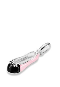 Ciondolo d'argento a forma di ballerina, con una punta nera, un corpo rosa pallido e un piccolo fiocco decorativo nella parte anteriore.