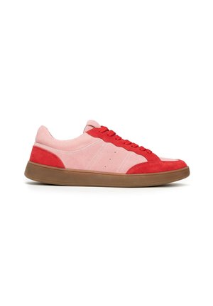 SNEAKERS WITH INSERTS - Trainers - pink
