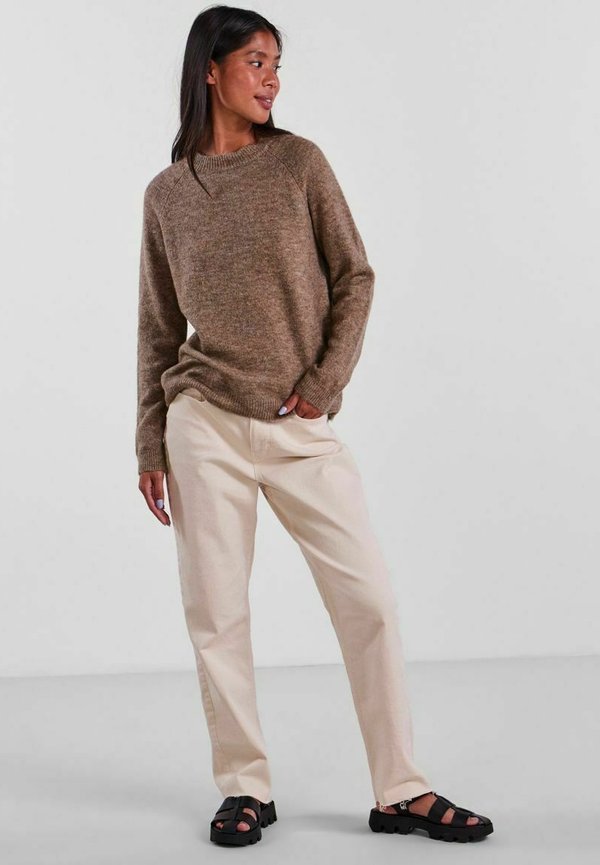 PCJULIANA O-NECK NOOS BC - Jumper - fossil4