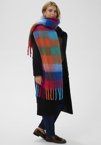 Saint Tropez FALBERTA - Sjal / Tørklæder - red multi check