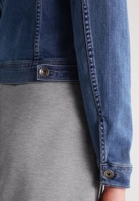 More & More Chaqueta vaquera - blue