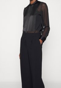Theory Trousers - black