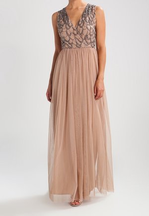 Festklänning - nude