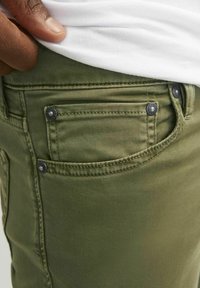 Jack & Jones Džíny Slim Fit - deep lichen green