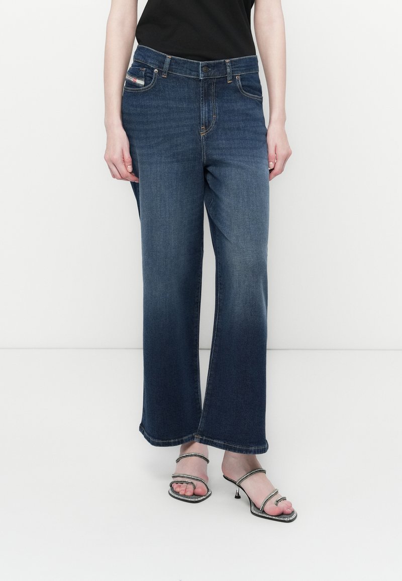 Diesel Relaxed fit jeans rood Diesel Relaxed fit jeans rood