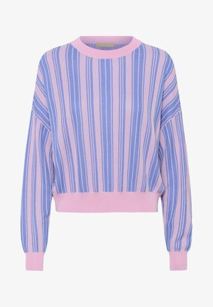 Pull en maille à manches longues avec des rayures verticales roses et bleues, col rond, et poignets et ourlet côtelés.