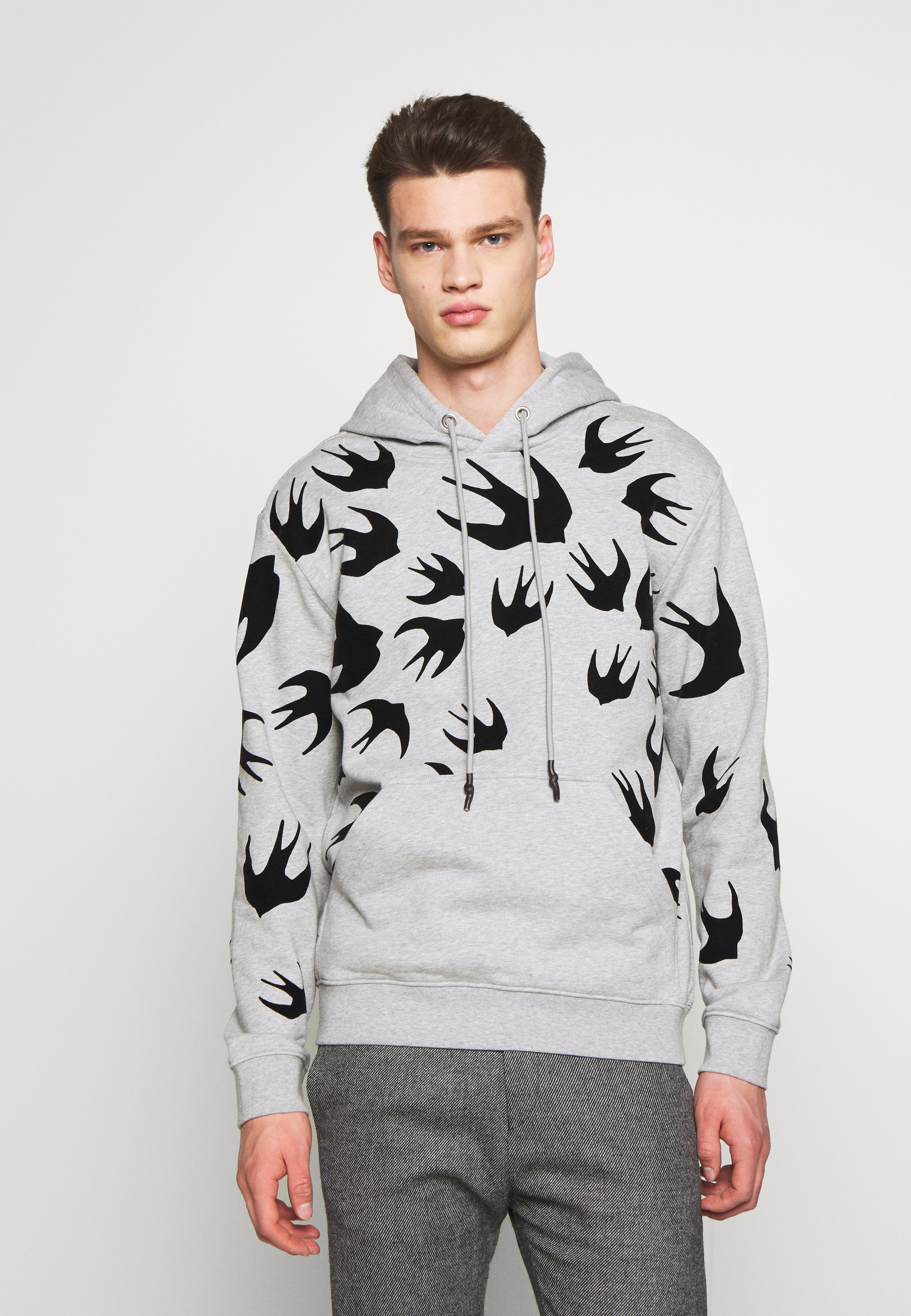 moletom com capuz gris