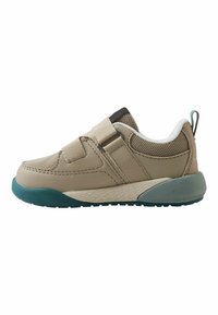 Baskets beige pour enfant avec semelle turquoise, panneaux en mesh et une large fermeture à scratch, vues de profil tournées vers la droite.