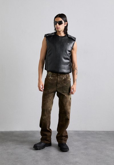 GmbH FIRAS - Smanicato - black