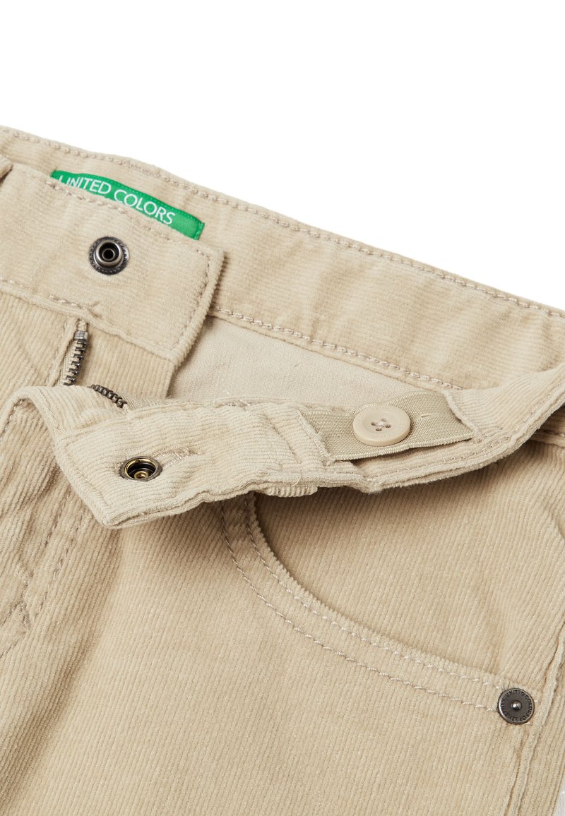United Colors of Benetton SLIM FIT STRETCH Pantalones beige