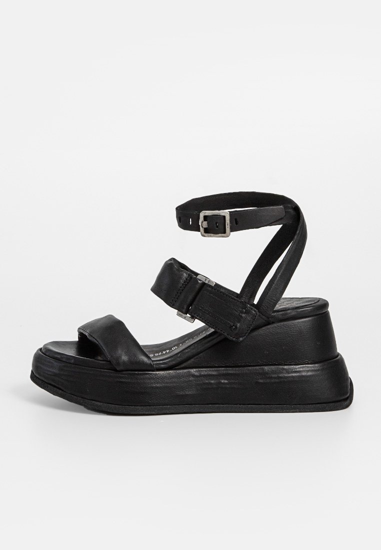 a.s.98 Sandalen met sleehak zwart a.s.98 Sandalen met sleehak zwart