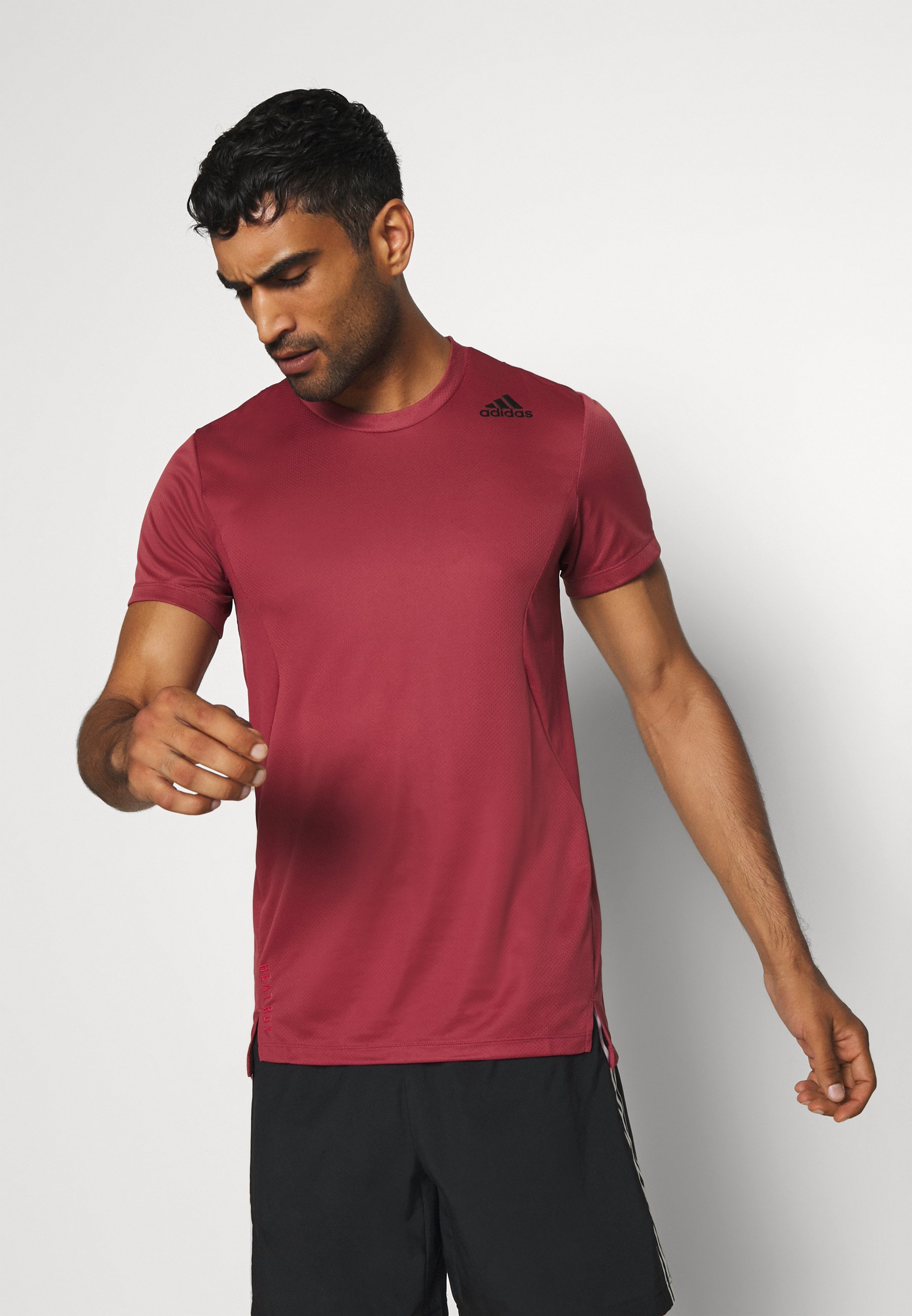 training fit performance tee
